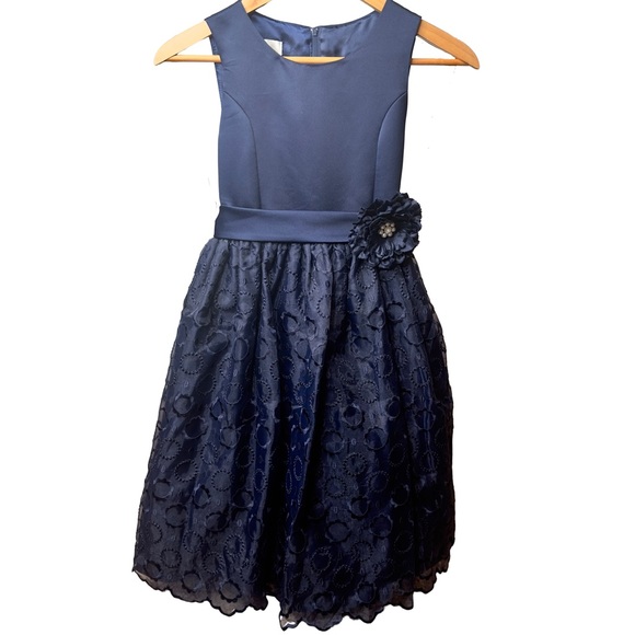 AMERICAN PRINCESS GIRL NAVY EMBROIDERED DRESS - Picture 1 of 7